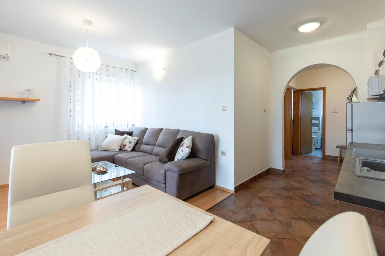 Apartments Stipancic Krk Town Kültér fotó