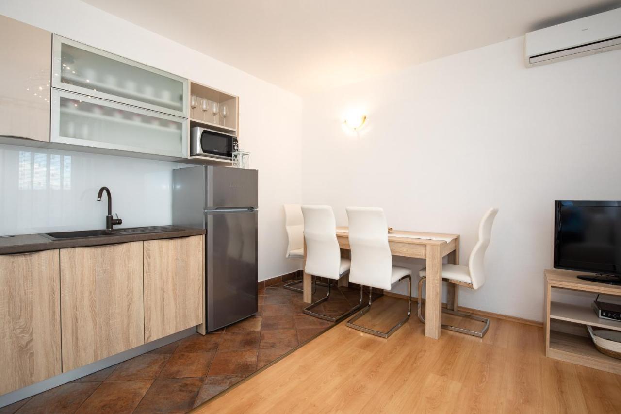 Apartments Stipancic Krk Town Kültér fotó